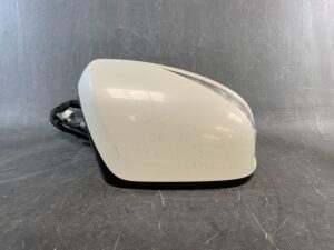 HONDA ODYSSEY RB3 Genuine Door Mirror with Indicator M43 / STANLEY P5746 Right Side x1