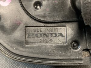 HONDA ODYSSEY RB3 Genuine Door Mirror with Indicator M43 / STANLEY P5746 Right Side x1