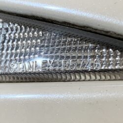 HONDA ODYSSEY RB3 Genuine Door Mirror with Indicator M43 / STANLEY P5746 Right Side x1