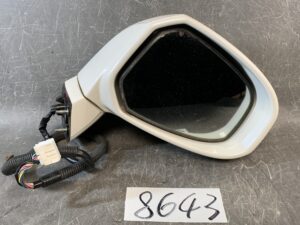 HONDA STEPWGN RG1 Genuine Door Mirror with Indicator Murakami 8326 / STANLEY P5725 Right Side x1