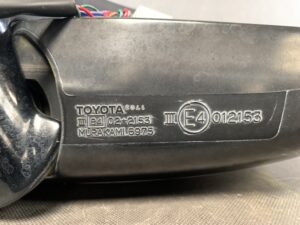 TOYOTA IPSUM ACM21 Genuine Door Mirror Murakami 6975 Right Side x1
