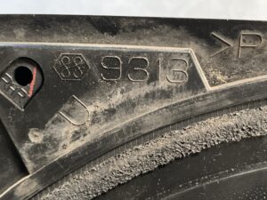 TOYOTA IQ KGJ10 NGJ10 Genuine Door Mirror with Indicator Murakami 9316 / MITSUBA 30-342 Right Side x1