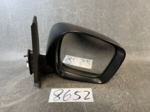 SUZUKI SOLIO MA15S Genuine Door Mirror 82k0 Right Side x1