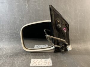 HONDA STEPWGN STEP WAGON RF3 RF4 RF5 RF6 RF7 RF8 Genuine Door Mirror Murakami 1413 / 7168 Left Side x1