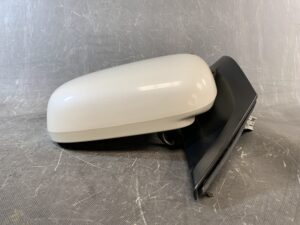 HONDA STEPWGN STEP WAGON RF3 RF4 RF5 RF6 RF7 RF8 Genuine Door Mirror Murakami 1413 / 7168 Left Side x1