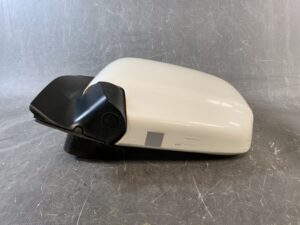 HONDA STEPWGN STEP WAGON RF3 RF4 RF5 RF6 RF7 RF8 Genuine Door Mirror Murakami 1413 / 7168 Left Side x1