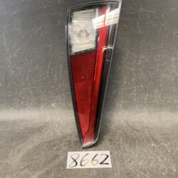 TOYOTA PRIUS ZVW50 Genuine Taillight ICHIKOH 47-78 Left Side x1