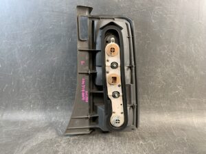 TOYOTA bB NCP30 NCP31 NCP35 Genuine Taillight ICHIKOH 52-035 Left Side x1