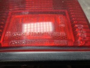 KOITO 220-61471 L 220-61871