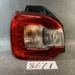 TOYOTA PASSO DAIHATSU BOON M700 Taillight KOITO 220-69026 Left Side x1
