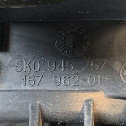 Volkswagen Golf 1KCCZ Genuine Taillight / HELLA 5K0 945 257/ Left Side x1