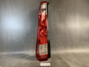 HONDA CR-V CRV RD7 Genuine Taillight STANLEY P4936 P4937 Left Side x1