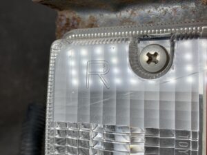 TOYOTA DYNA XZU304 Genuine Taillight KOITO 36-10 RIGHT SIDE X1