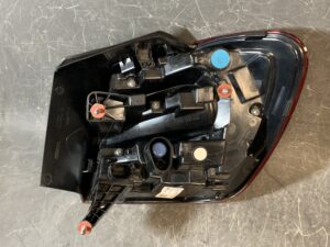 Mercedes-Benz A-Class Genuine Taillight 177 906 83 02 / ZGS 001 Left Side x1