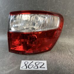 TOYOTA IPSUM ACM26 ACM21 Taillight KOITO 44-57 Right Side x1