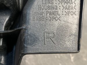 NISSAN X-TRAIL Genuine Taillight KOITO 220-23308 Right Side x1