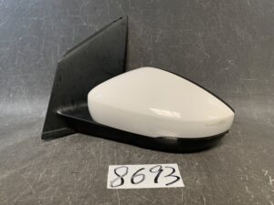 VOLKSWAGEN POLO 6R Genuine Door Mirror 6R2 857 501 Left Side x1