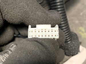 TOYOTA CROWN GRS200 Genuine Door Mirror with Indicator MITSUBA 30-342 / 567615 R Right Side x1