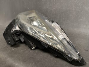 HONDA ODYSSEY RC2 Genuine Headlight KOITO 100-18072 Left Side x1