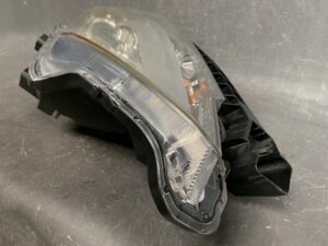 HONDA ODYSSEY RC2 Genuine Headlight KOITO 100-18072 Left Side x1