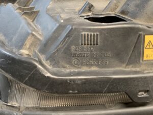 TOYOTA VOXY ZRR70 Genuine Headlight KOITO 28-203 Left Side x1