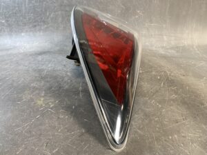 MAZDA ATENZA MAZDA6 GHEF# GH5# Genuine Taillight KOITO 220-41055 Right Side x1