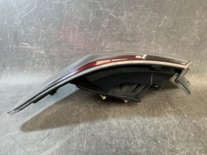 MAZDA ATENZA MAZDA6 GHEF# GH5# Genuine Taillight KOITO 220-41055 Right Side x1