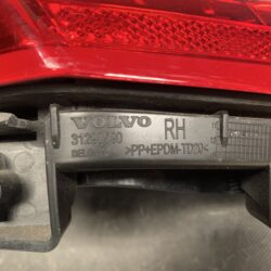 Volvo V40 40 Series Genuine Taillight 31395479 Right Side x1