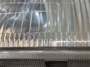 HINO DUTRO XZU308M Genuine Headlight KOITO 100-78451 Right Side x1