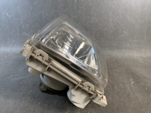 MITSUBISHI CANTER Genuine Headlight KOITO 100-37093 Right Side x1