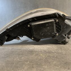 TOYOTA ESTIMA ACR30 Genuine Headlight KOITO 28-165 Left Side x1