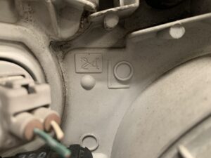 TOYOTA PORTE NNP11 Genuine Headlight KOITO 52-129 Left Side x1