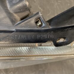 MITSUBISHI COLT Z21A Genuine Headlight STANLEY P2970 Left Side x1