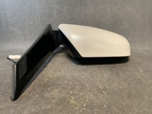 TOYOTA ESTIMA ARC50 Genuine Door Mirror with Indicator KOITO 52-158 / Murakami 8406 / 8400 Right Side x1