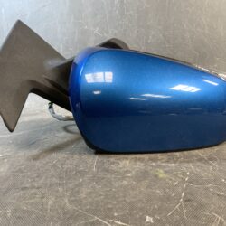 TOYOTA AQUA NHP10 Genuine Door Mirror with Indicator/ 027520 / TOKAI RIKA TR1001 /Right Side x1