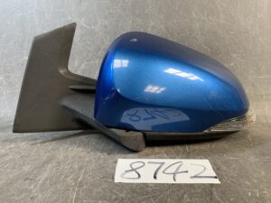 TOYOTA Prius C AQUA NHP10 Genuine Door Mirror TOKAI RIKA TR1001 Left Side x1