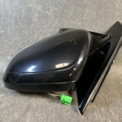 Volvo V40 40 Series Genuine Door Mirror with Indicator Left Side x1