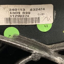 Volvo V40 40 Series Genuine Door Mirror with Indicator Left Side x1