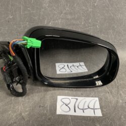 Volvo V40 40 Series Genuine Door Mirror with Indicator Right Side x1