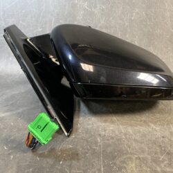 Volvo V40 40 Series Genuine Door Mirror with Indicator Right Side x1