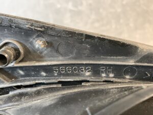 SUZUKI SWIFT ZC31S Genuine Door Mirror TOKAIRIKA TR0503 Right Side x1