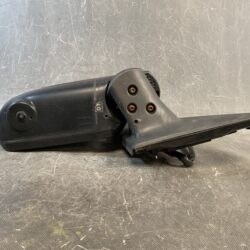 NISSAN SERENA C26 Genuine Door Mirror with Indicator and Camera 9774 Right Side x1