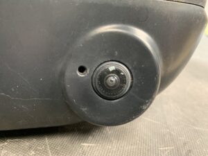 NISSAN SERENA C26 Genuine Door Mirror with Indicator and Camera 9774 Right Side x1