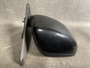 SUZUKI SOLIO BANDIT / MITSUBISHI DELICA D2 MB15S Genuine Door Mirror 82k0 Right Side x1