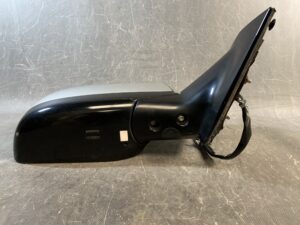 NISSAN MURANO PZ50 Genuine Door Mirror Murakami /7579 / Right Side x1