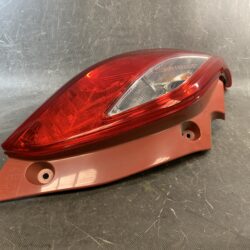 MAZDA DEMIO DE DEJFS DE3FS DE5FS Genuine Taillight / STANLEY P5776 L / Left Side x1