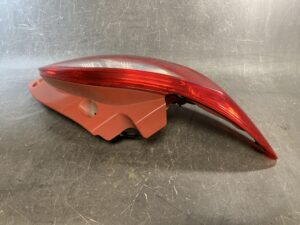 MAZDA DEMIO DE DEJFS DE3FS DE5FS Genuine Taillight / STANLEY P5776 L / Left Side x1