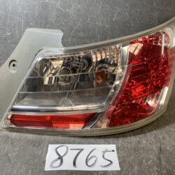 DAIHATSU COO M402S Genuine Taillight KOITO 220-51858 Right Side x1
