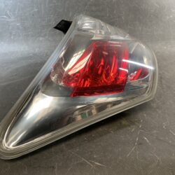 SUBARU LEGACY BL BL5 BL9 BLE Genuine Taillight / KOITO 220-20806 / Left Side x1