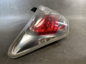 SUBARU LEGACY BL BL5 BL9 BLE Genuine Taillight / KOITO 220-20806 / Left Side x1